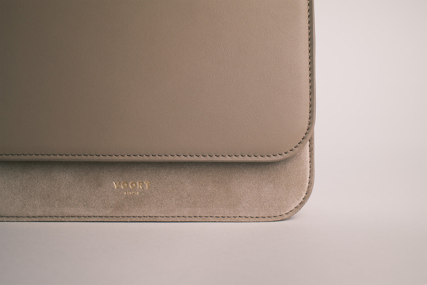 The Emmanuelle in Mouton Twinhide