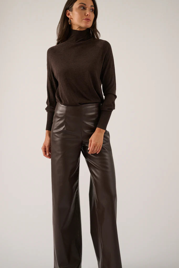 Cecile Top Chocolate