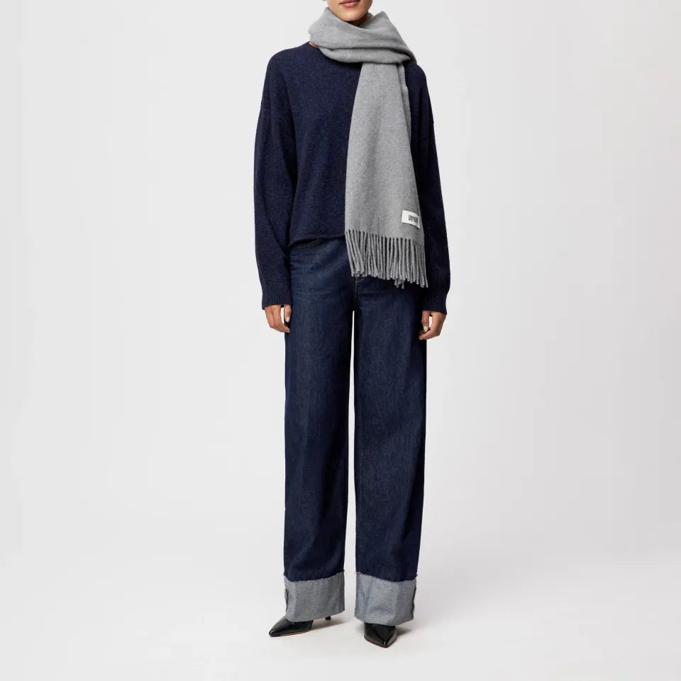 Gaze Scarf Grey