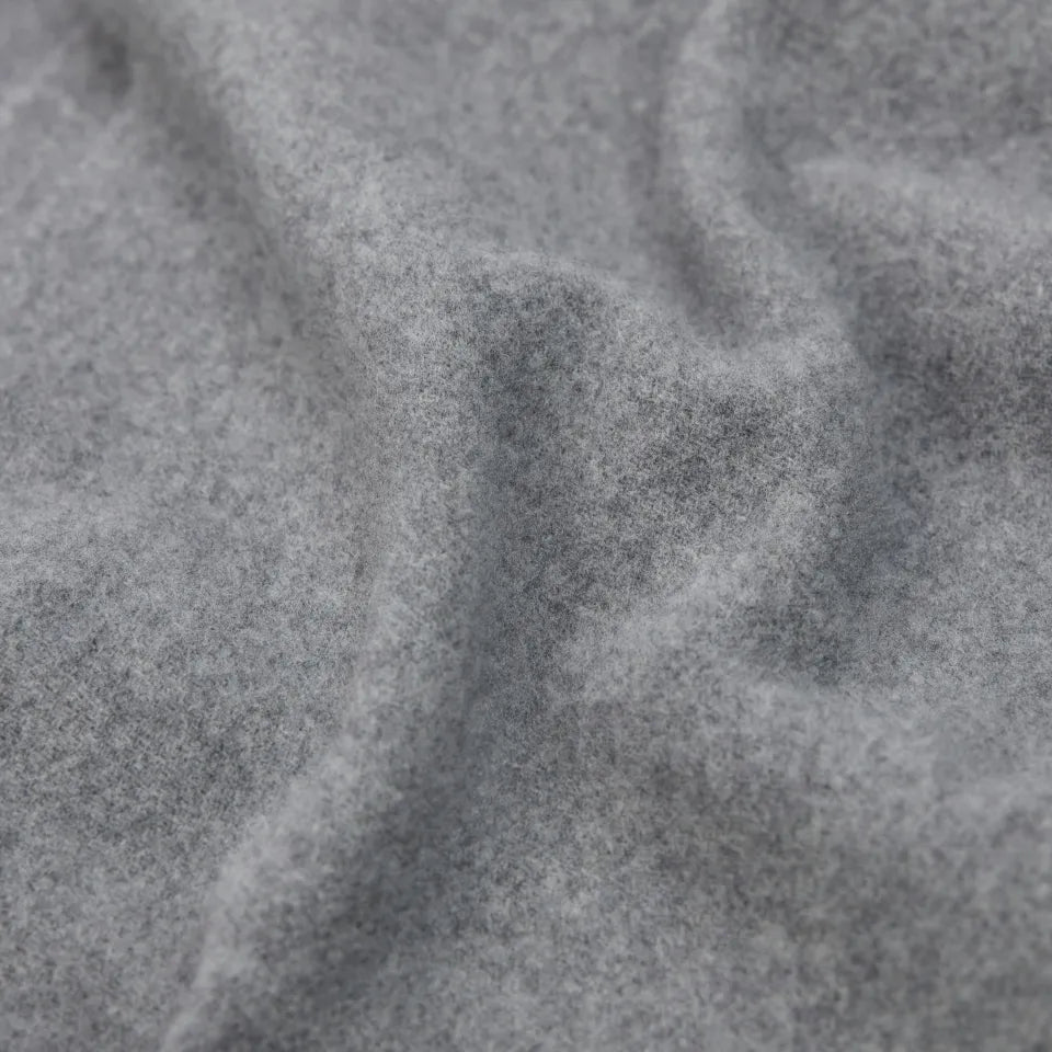 Gaze Scarf Grey