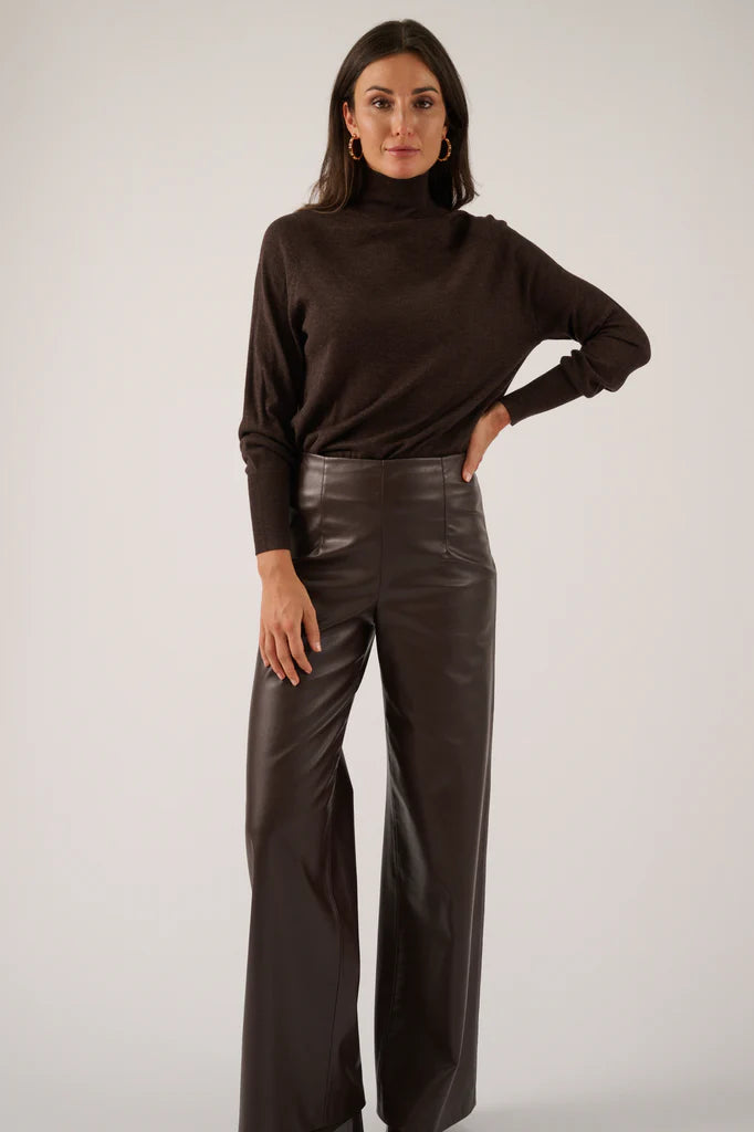 Cecile Top Chocolate